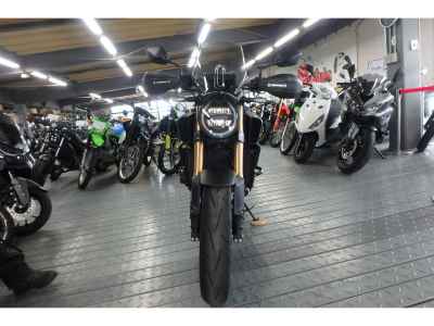 Honda CB650R E-Clutch 2025