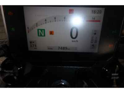 Honda CB650R E-Clutch 2025