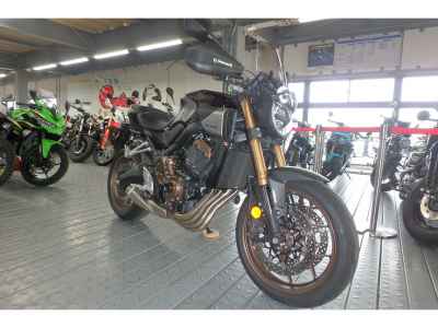 Honda CB650R E-Clutch 2025