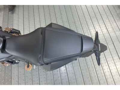 Honda CB650R E-Clutch 2025