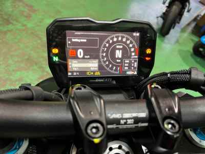 Ducati Streetfighter V4 2023