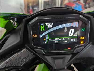 Kawasaki Ninja ZX-4RR 2023