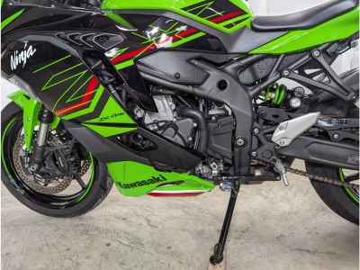 Kawasaki Ninja ZX-4RR 2023