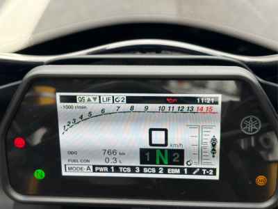 Yamaha YZF-R1M 2025