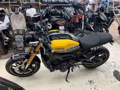 Yamaha XSR900 2021