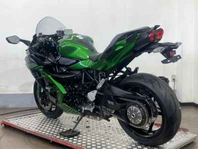 Kawasaki Ninja H2 SX 2019