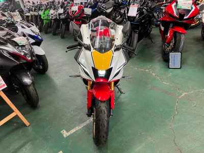 Yamaha YZF-R7 2022