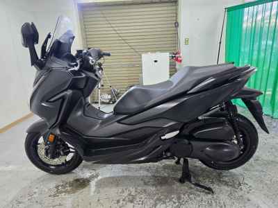 Honda Forza