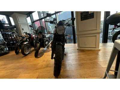 Triumph Scrambler 900 2022