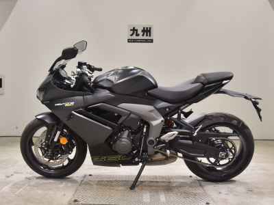 Triumph Daytona 660 2025