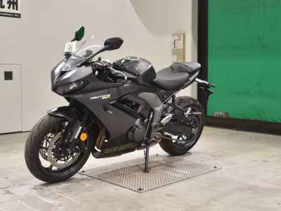 Triumph Daytona 660 2025