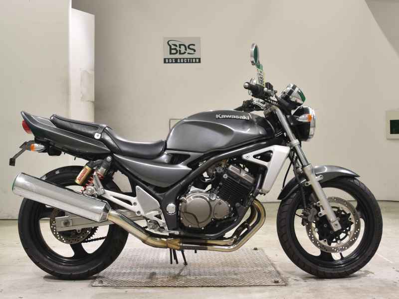 Kawasaki Balius ZR250