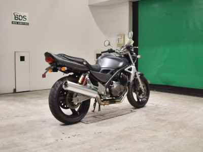 Kawasaki Balius ZR250