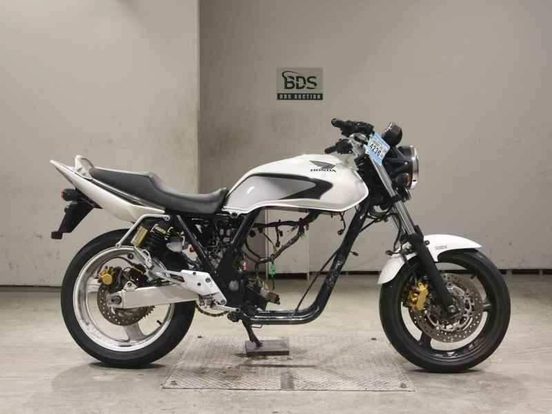 Honda CB400SFV 2012