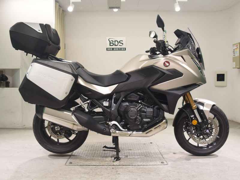 Honda NT1100 2025