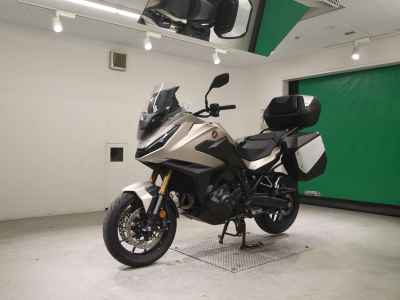 Honda NT1100 2025