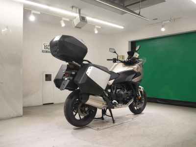 Honda NT1100 2025
