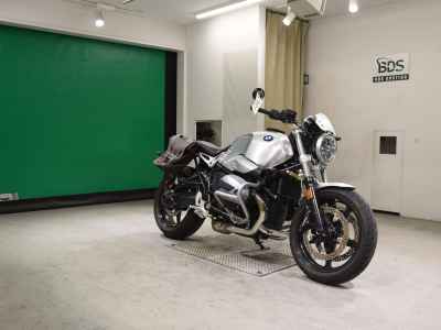 BMW R nineT 2023