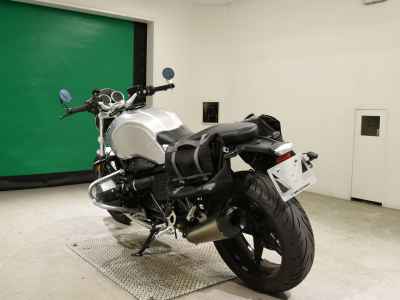 BMW R nineT 2023