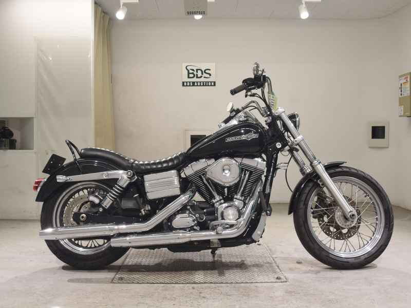 Harley-Davidson Super Glide FXDC1580 2013