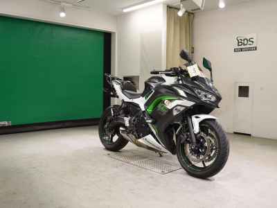 Kawasaki Ninja 650 2022