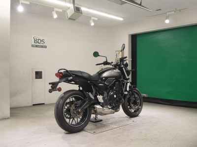 Kawasaki Z650RS 2024