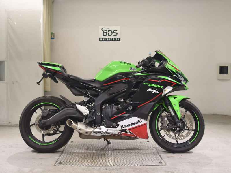 Kawasaki Ninja ZX-25R 2022