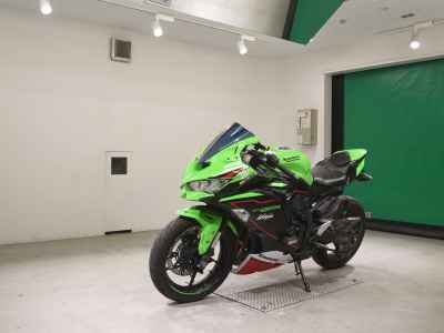 Kawasaki Ninja ZX-25R 2022