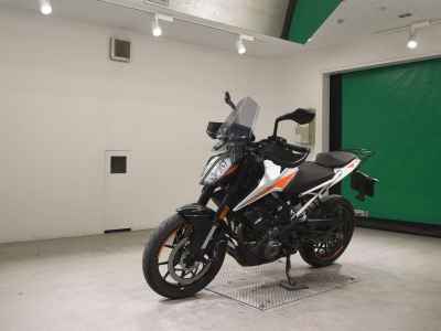 KTM 390 Duke