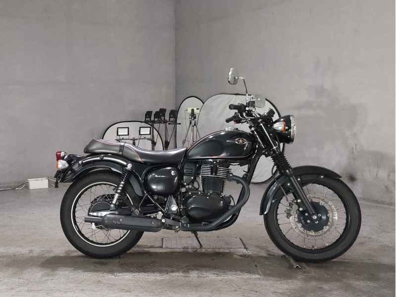 Kawasaki Estrella