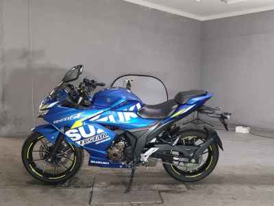 Suzuki Gixxer 250SF