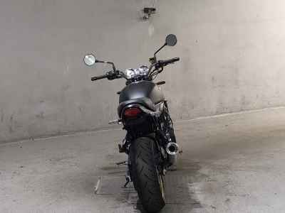 Kawasaki Z900RS SE 2024