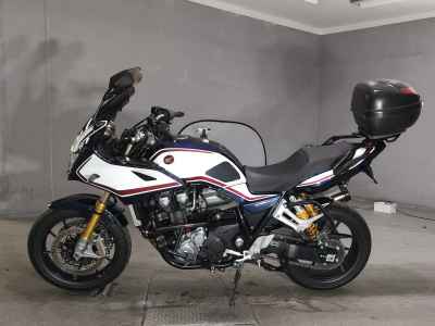 Honda CB1300 Super Boldor 2021