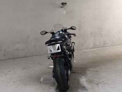BMW S1000RR 2023