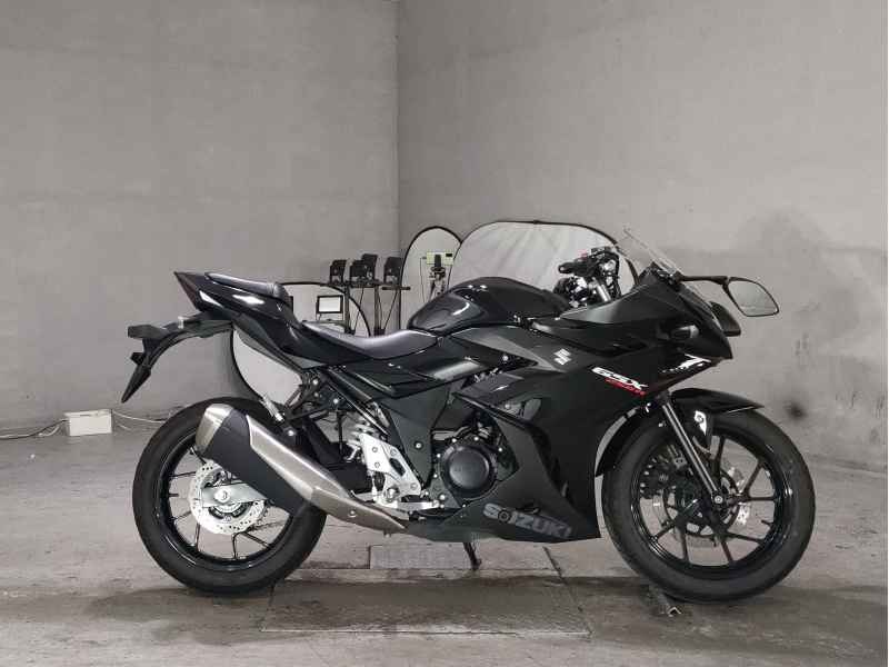 Suzuki GSX250R