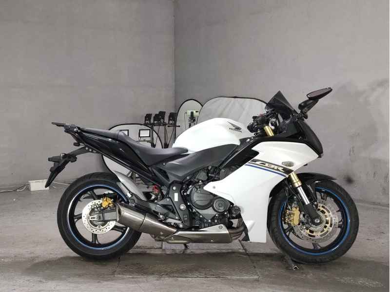 Honda CBR600F 2015