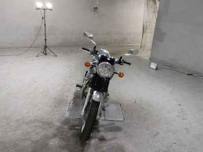 Kawasaki W800 2024