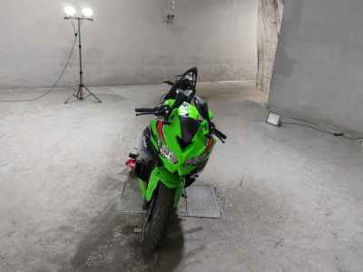 Kawasaki Ninja ZX-4RR 2024