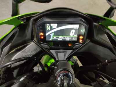 Kawasaki Ninja ZX-4RR 2024