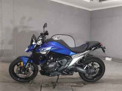 BMW R1300R 2025