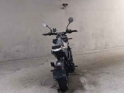 Husqvarna Svartpilen 401 2021