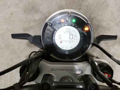 Husqvarna Svartpilen 401 2021
