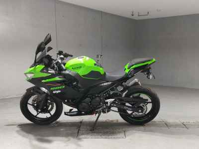 Kawasaki Ninja 250
