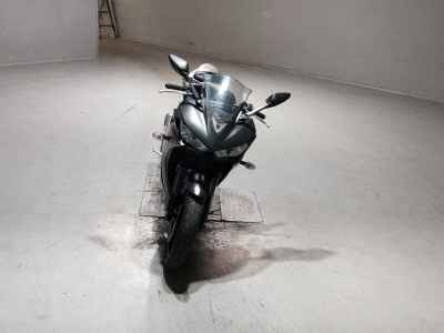 Yamaha YZF-R25 2016