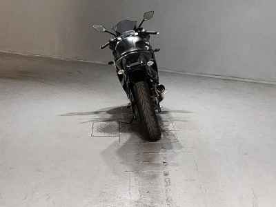 Yamaha YZF-R25 2016