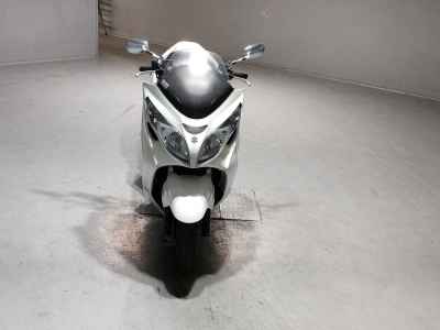Suzuki Skywave 250S
