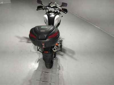 Suzuki V-Strom 650 2013