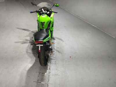 Kawasaki Ninja 400R 2021