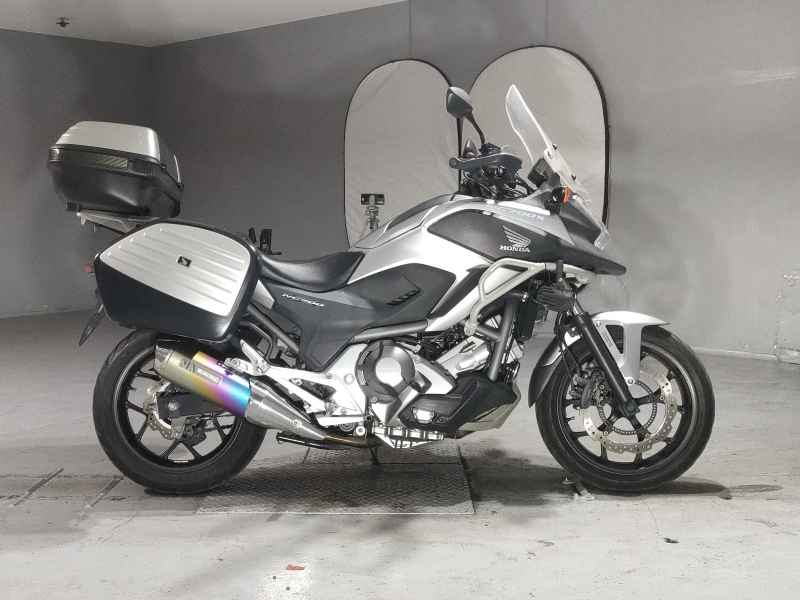 Honda NC700X DCT 2013