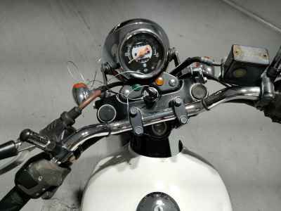Suzuki ST250E